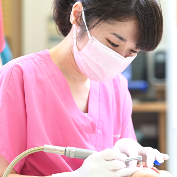 歯科治療-上から